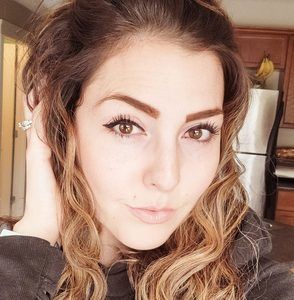 Meet your Posher, Aaron